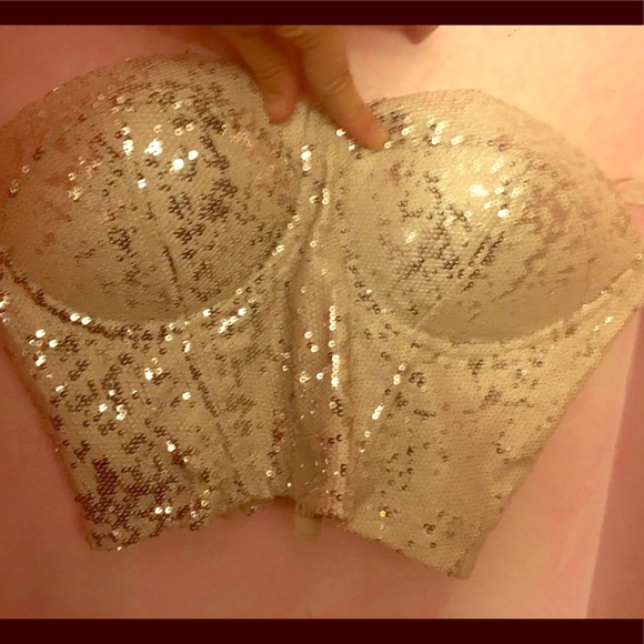 Charlotte Russe Other - Crop top Charlotte Russe Other - Crop top